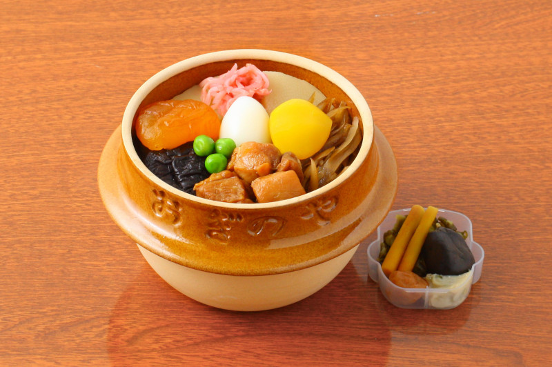（写真）峠の釜めし