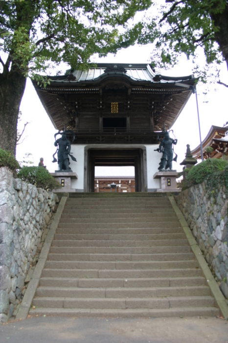 （画像）龍福寺の山門