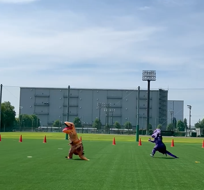 ティラノレース
