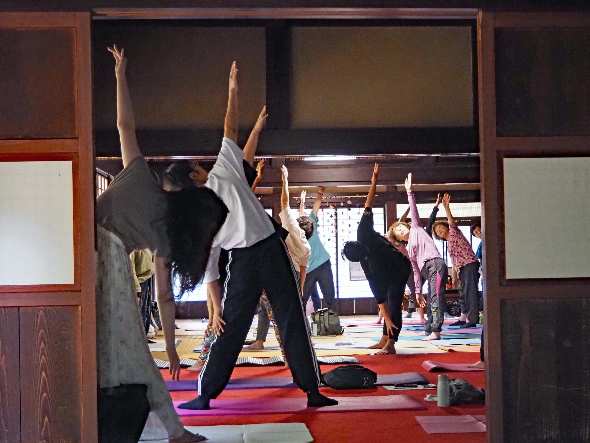 hiruneyoga