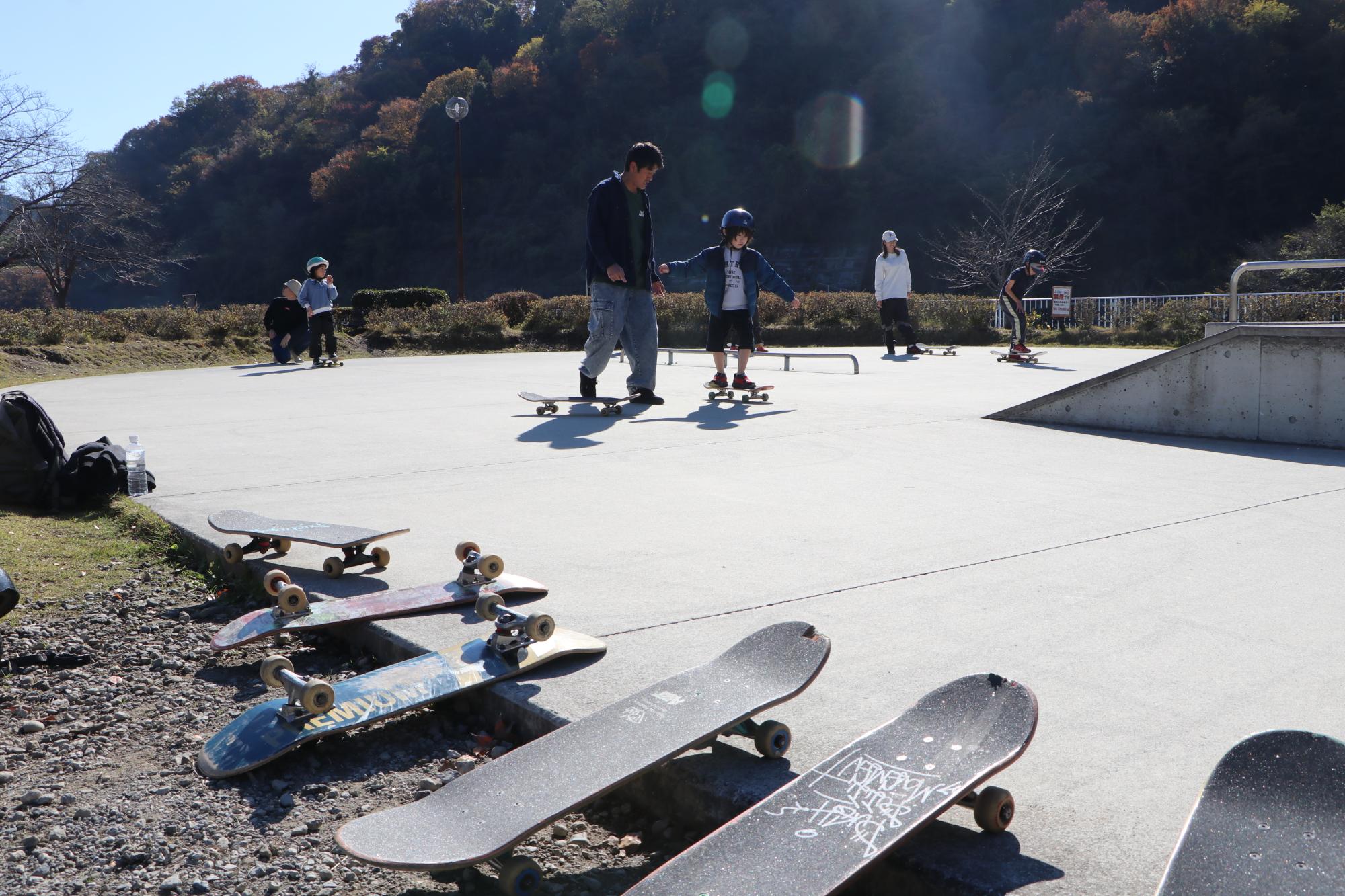 （イメージ）2025スケボー初心者教室を開催しました！