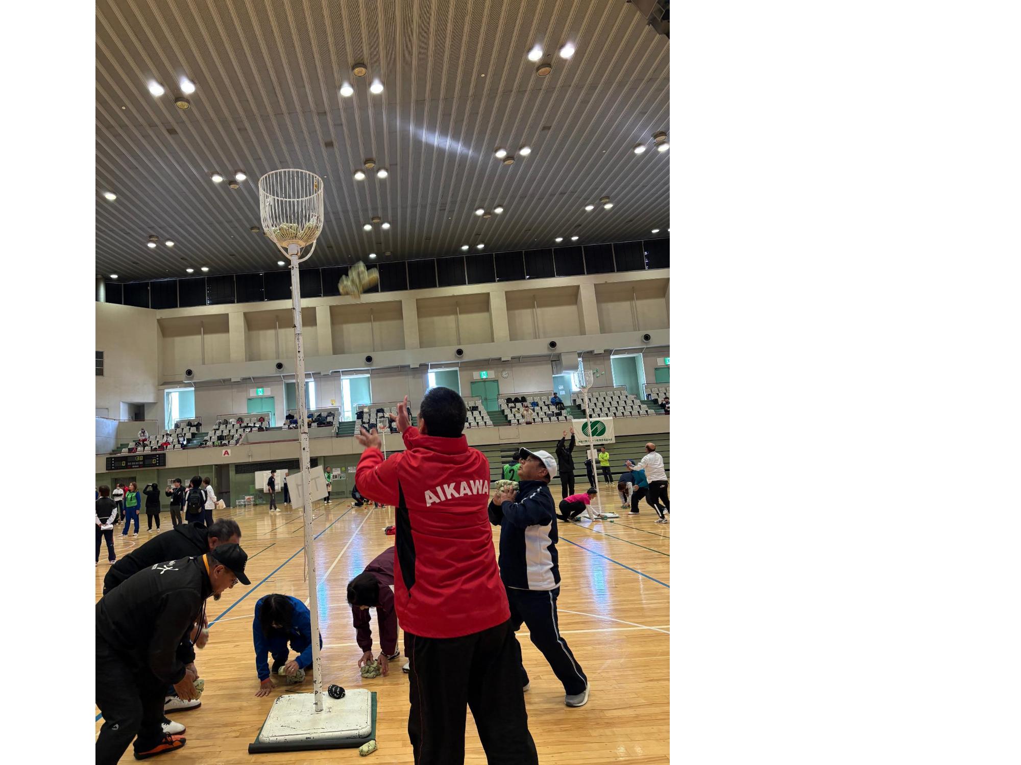 R7kensuposuikennsyuukaiebidama