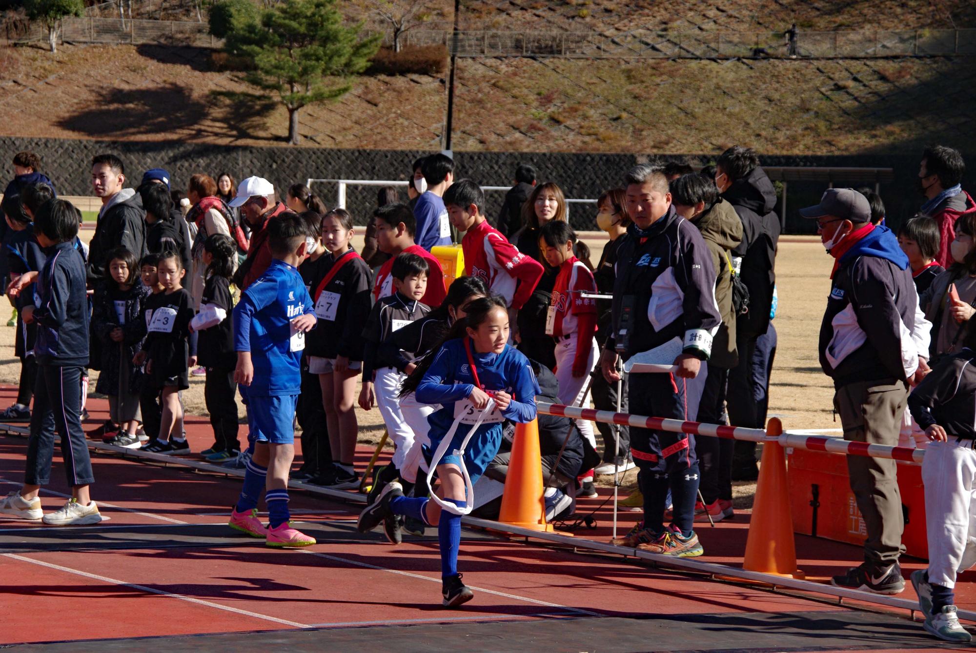 スポーツ少年団ミニ駅伝競走大会