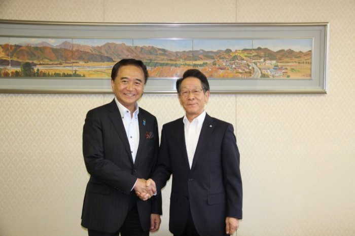 (写真）黒岩知事と小野澤町長