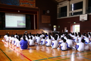 （写真）<p>愛川中原中学校での授業風景</p>