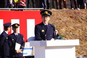 （写真）式辞を述べる小野澤町長