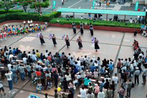 （写真）ステージショーの様子