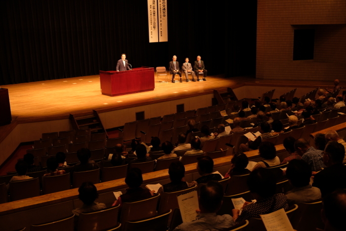 （画像）あいさつをする小野澤町長