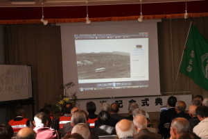 （写真）郷土資料館学芸員による講演