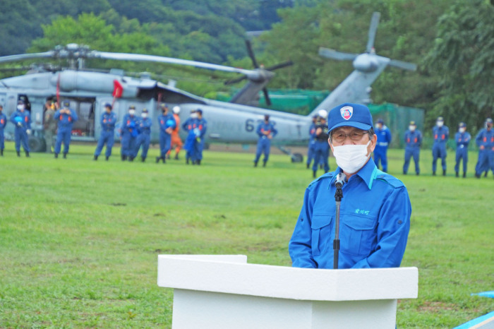 （写真）小野澤町長あいさつ