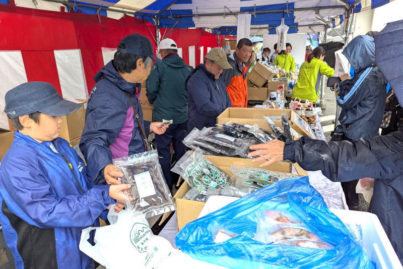 （写真）復興応援物産（宮城県石巻市）