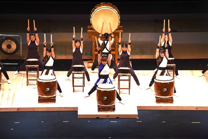 （写真）雄勝町伊達の黒船太鼓保存会